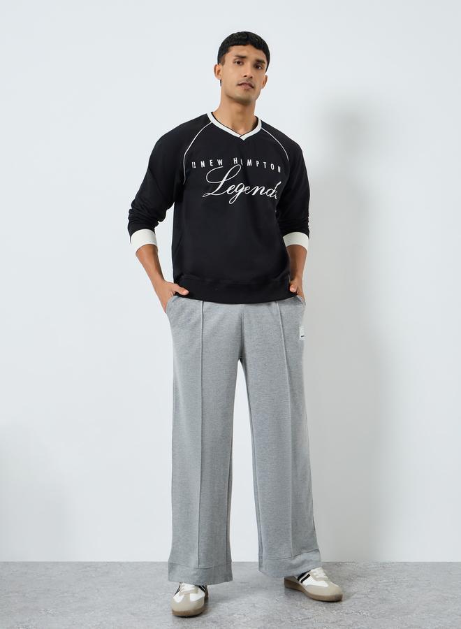 ستايلي سويت شيرت بطبعة شعار وأكمام راجلان - Image 2